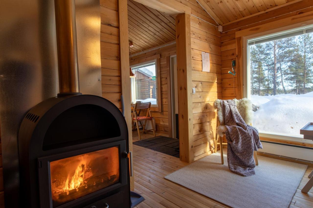 Moekki - The White Blue Wilderness Lodge Enare Exteriör bild